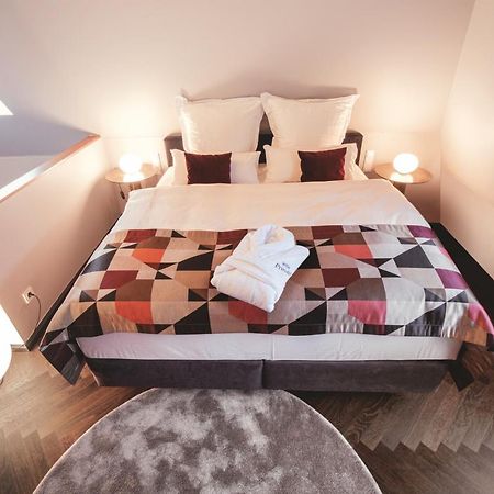 Prevot Restaurant & Hotel Koln Bagian luar foto